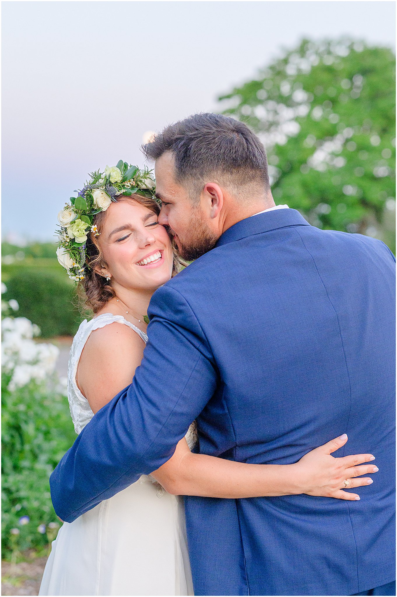 wedding at the eolia mansion at harkness state park.